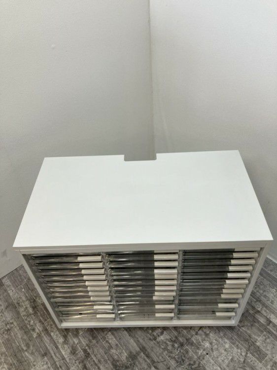 イトーキシンラインシリーズ 天板付A4クリアケース書庫 商品画像6