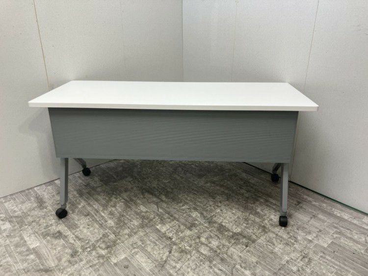 オカムラフラプターシリーズ 1500サイドスタックテーブル 商品画像4