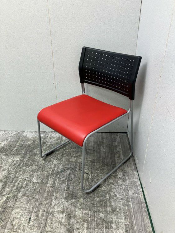 アイリスチトセスタッキングチェア 商品画像1