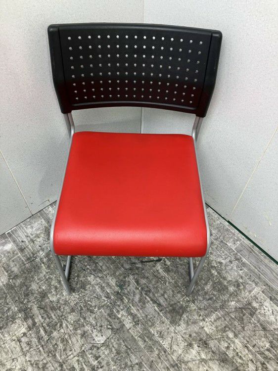 アイリスチトセスタッキングチェア 商品画像3