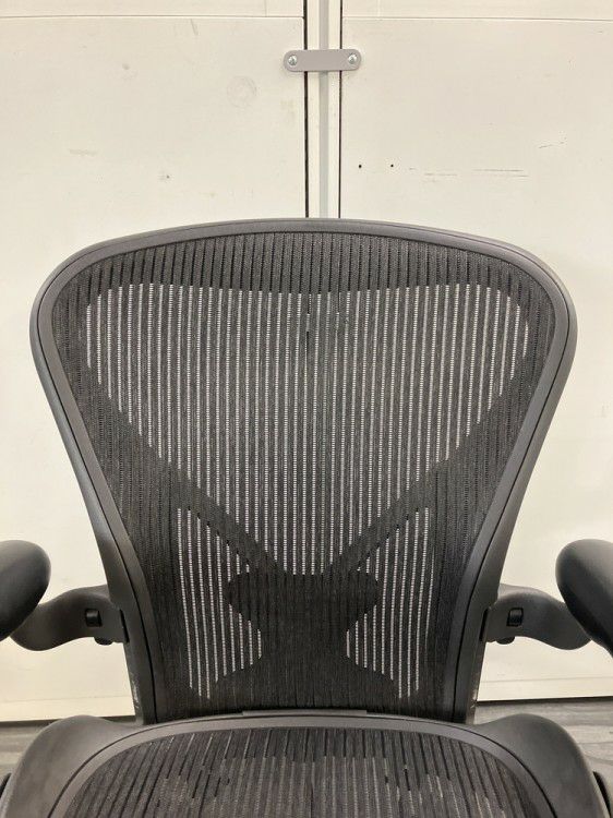 HermanMiller（ハーマンミラー）アーロンチェア 可動肘付アーロンチェア 商品画像10