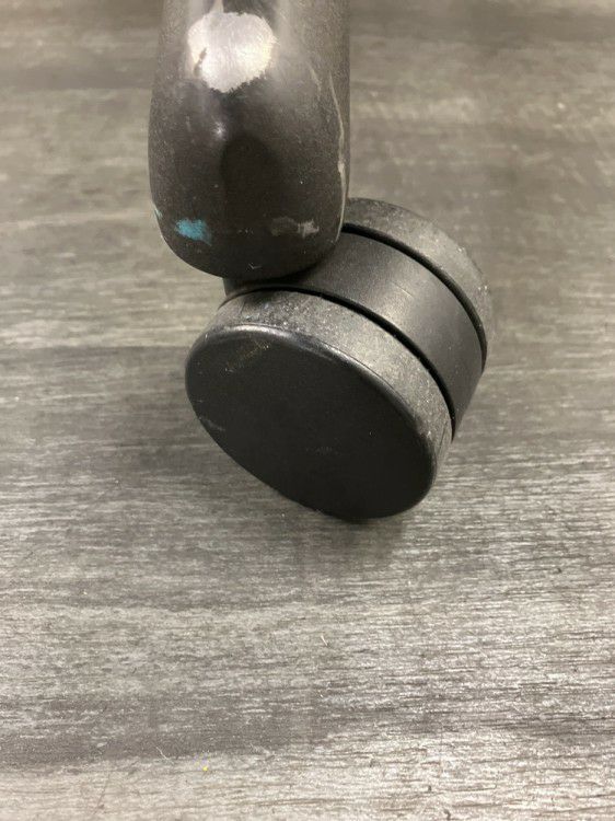 HermanMiller（ハーマンミラー）アーロンチェア 可動肘付アーロンチェア 商品画像15