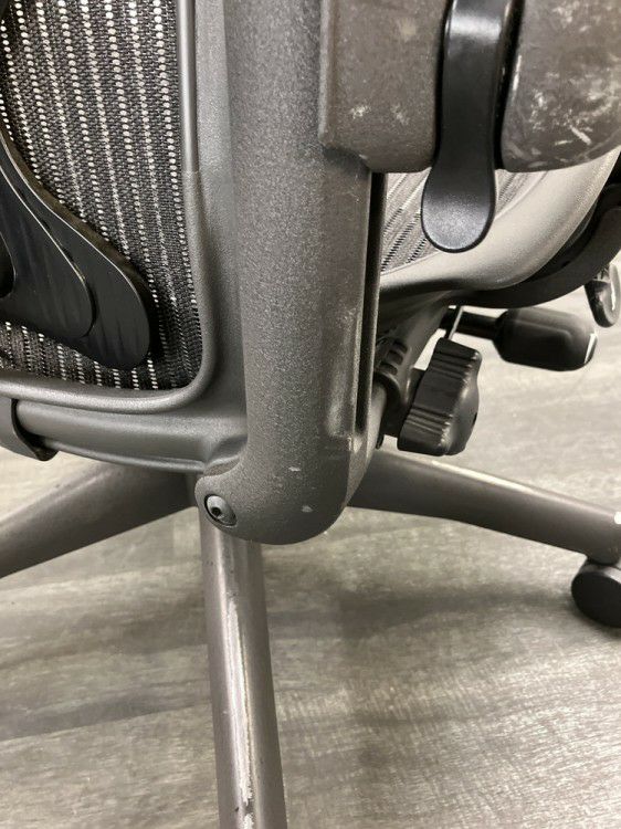 HermanMiller（ハーマンミラー）アーロンチェア 可動肘付アーロンチェア 商品画像17