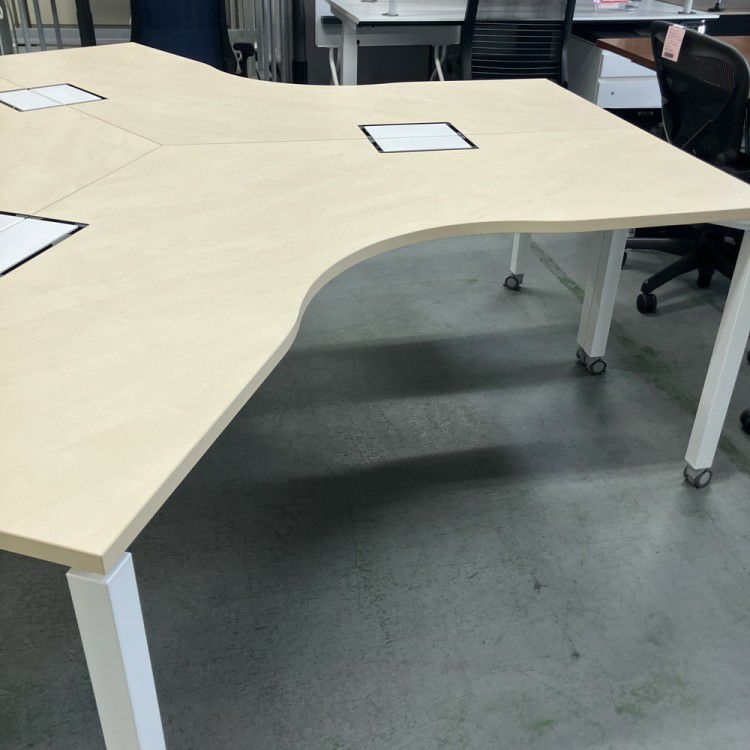 コクヨワークフィットシリーズ ブーメランデスク３台セット 商品画像3