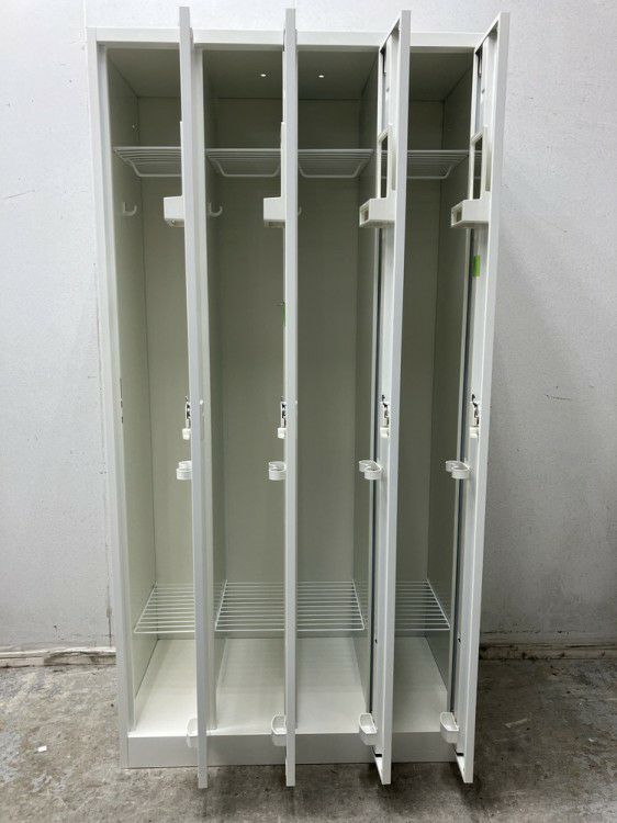 オカムラFZタイプシリーズ 4人用ロッカー 商品画像3