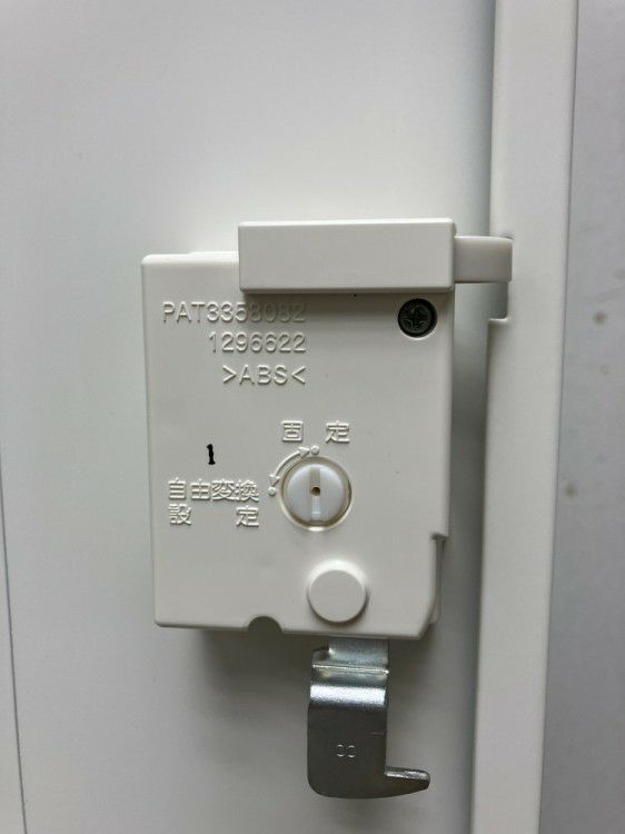 オカムラ4人用パーソナルロッカー 商品画像3