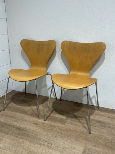 フリッツ・ハンセン(Fritz Hansen)セブンチェア２脚セット 商品画像1
