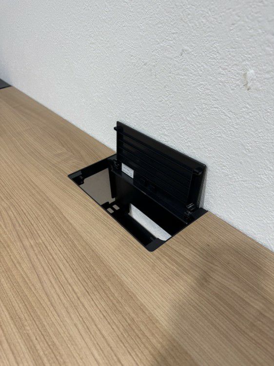 コクヨワークフィットシリーズ ハイテーブル 商品画像5