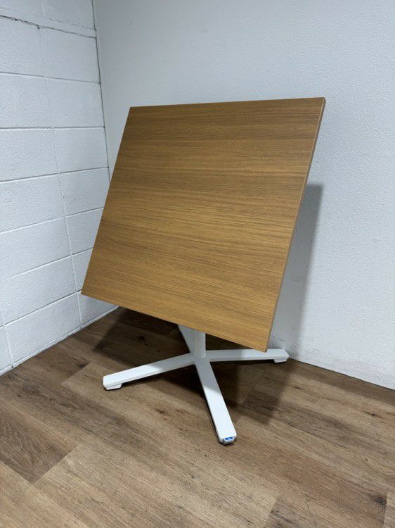 コクヨデイズオフィス フリップトップシリーズ 角テーブル 商品画像8