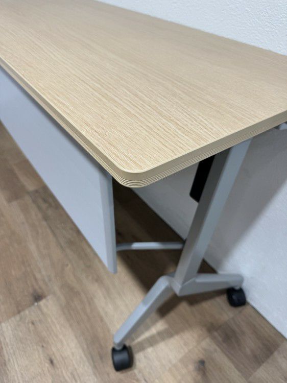 コクヨLeafline(リーフライン)シリーズ 平行スタックテーブル 商品画像3