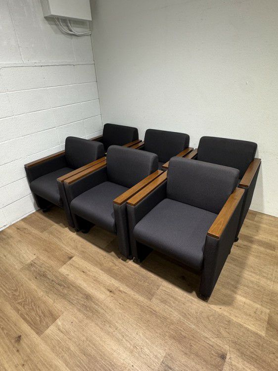 コクヨオルセー3シリーズ アームチェア6脚セット 商品画像1