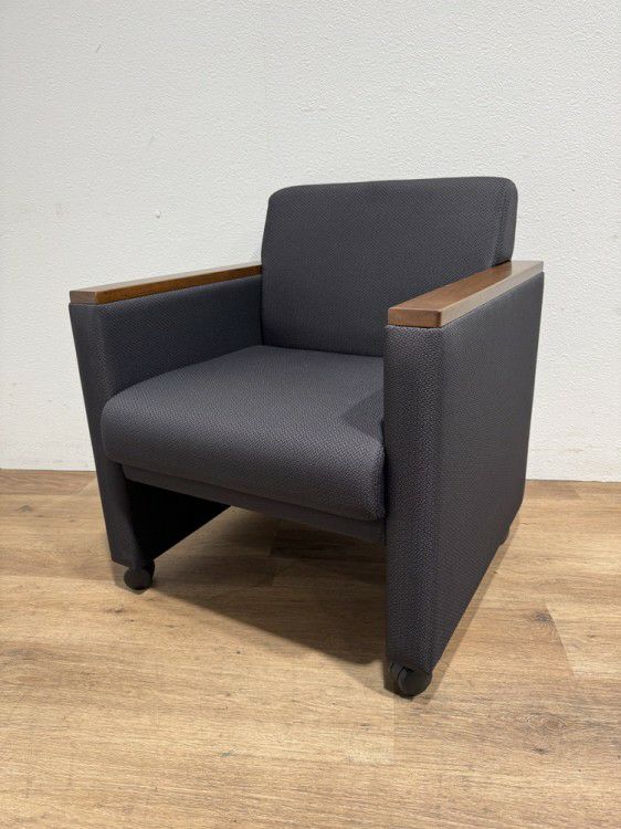 コクヨオルセー3シリーズ アームチェア6脚セット 商品画像2