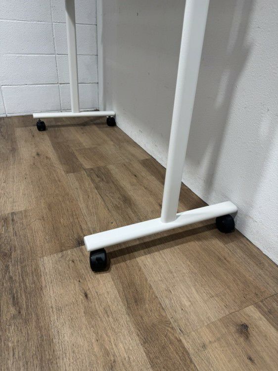 イトーキ1200脚付ホワイトボード 商品画像6