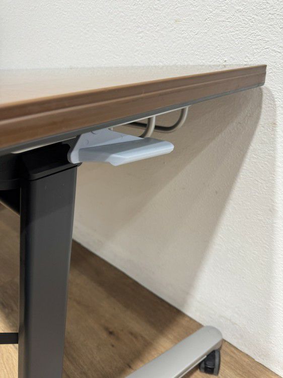 コクヨKT-620シリーズ 平行スタックテーブル 商品画像6