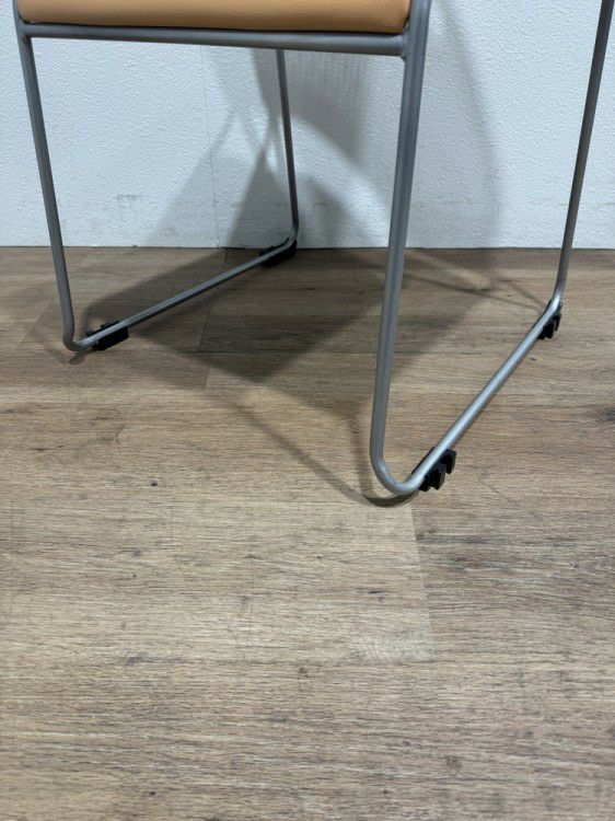 オカムラRETE(レーテ)シリーズ スタッキングチェア 商品画像5