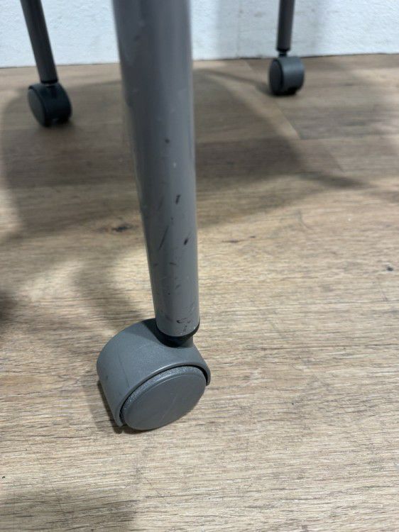 イトーキLKシリーズ スタッキングチェア６脚セット 商品画像9