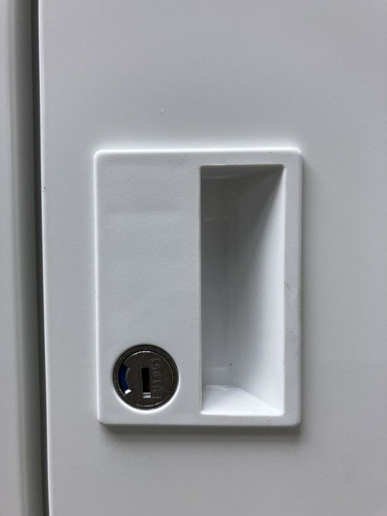 コクヨEDIA(エディア)シリーズ 6人用パーソナルロッカー 商品画像2