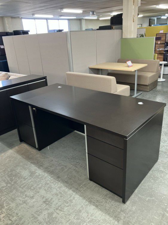 イトーキX15シリーズ 役員家具5点セット 商品画像2