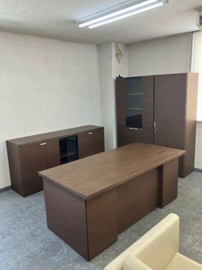 コクヨマネージメント550シリーズ 役員家具４点セット 商品画像1