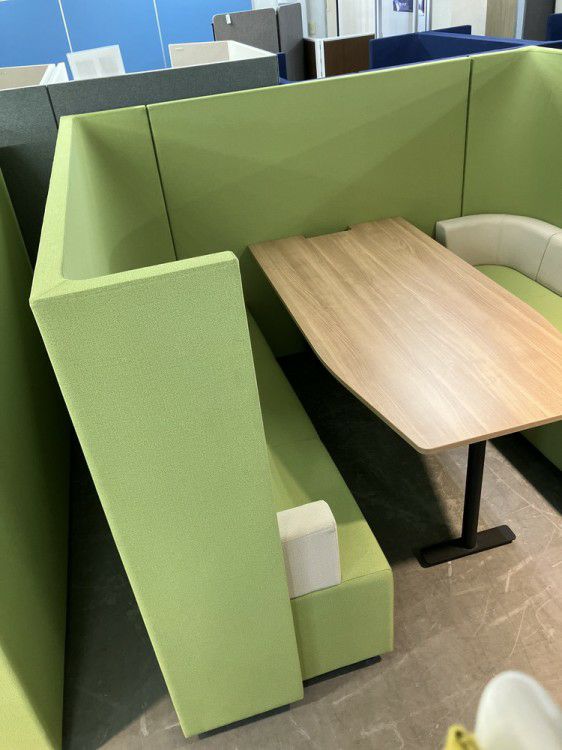 コクヨbrackets(ブラケッツ)シリーズ　コクヨ 6人用ミーティングブースセット 商品画像4