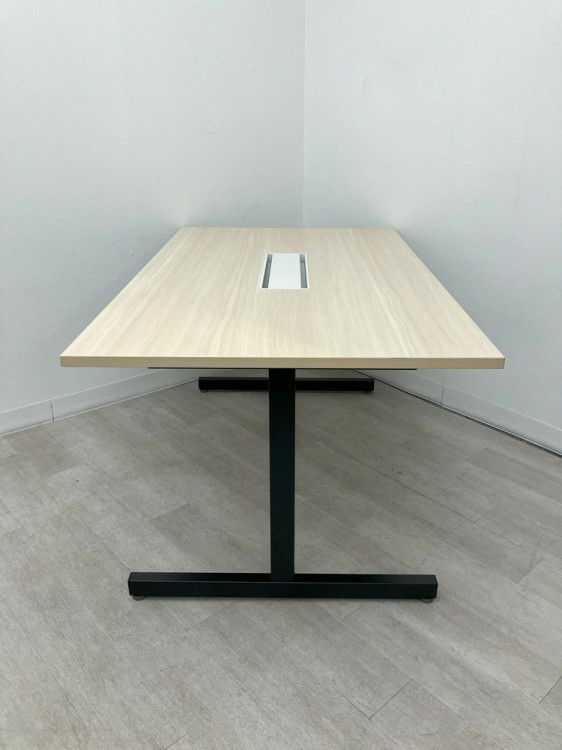 ウチダ（内田洋行）notio(ノティオ)シリーズ 1500ミーティングテーブル 商品画像3