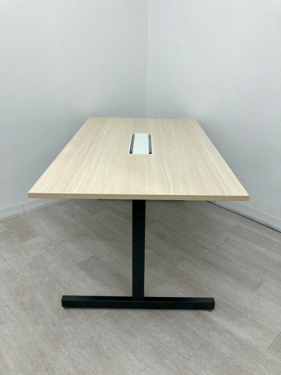 ウチダ（内田洋行）notio(ノティオ)シリーズ 1500ミーティングテーブル 商品画像5