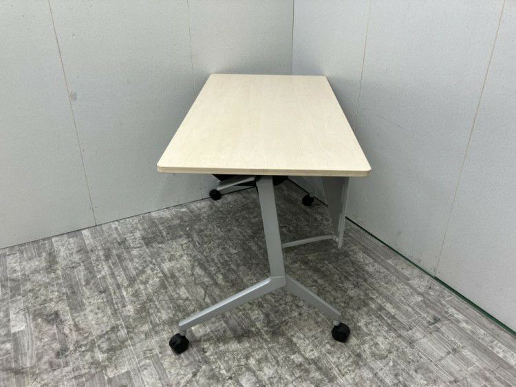 コクヨLeafline(リーフライン)シリーズ 1200サイドスタックテーブル 商品画像4