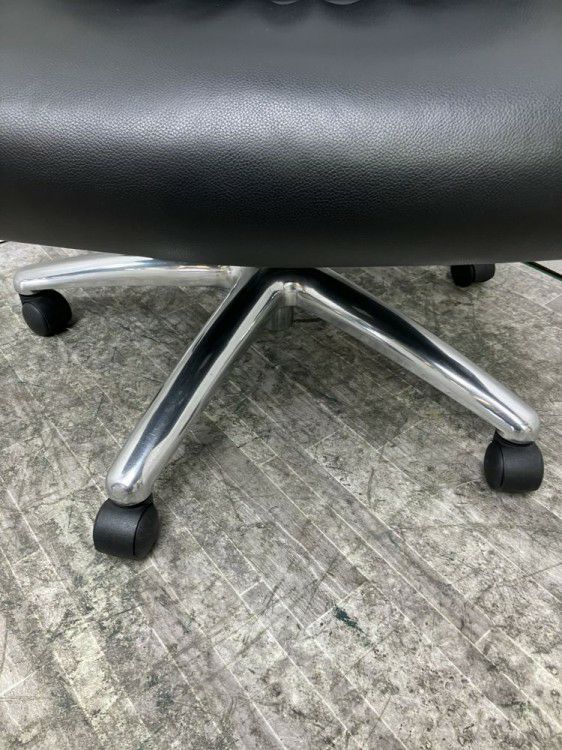 プラスMA-05シリーズ 固定肘付MA-05チェア 商品画像9