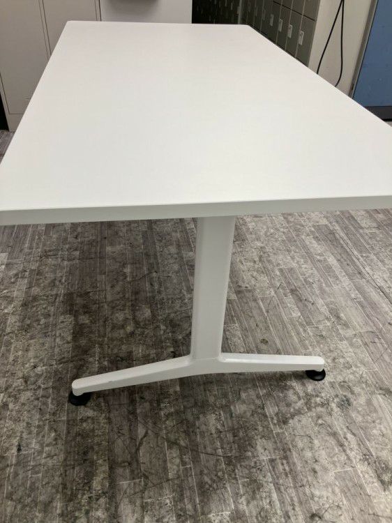 コクヨ1500ミーティングテーブル 商品画像4