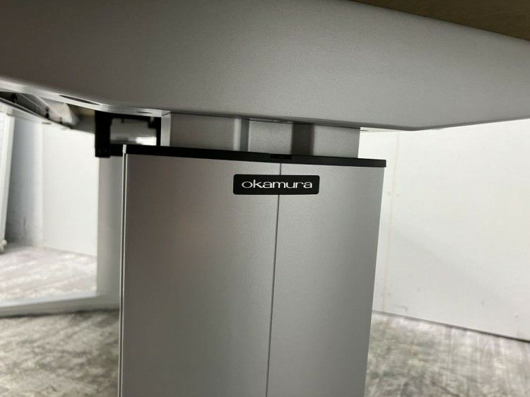 オカムラLiftio(リフティオ)シリーズ 手動昇降式1800ミーティングテーブル 商品画像7