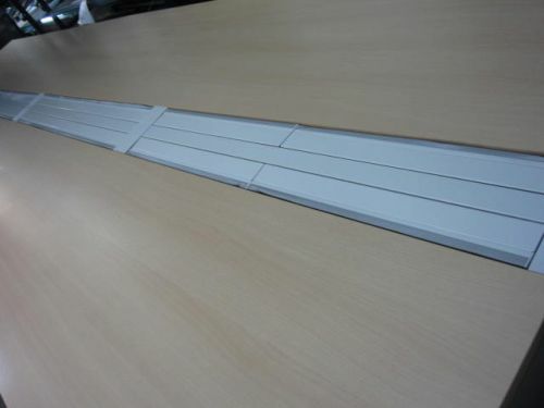 プラス 4800フリーアドレスデスク 2