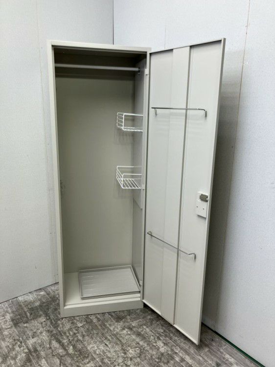 オカムラ掃除道具用ロッカー 商品画像5