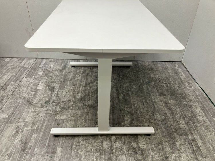 イトーキDCシリーズ 1200ミーティングテーブル 商品画像3