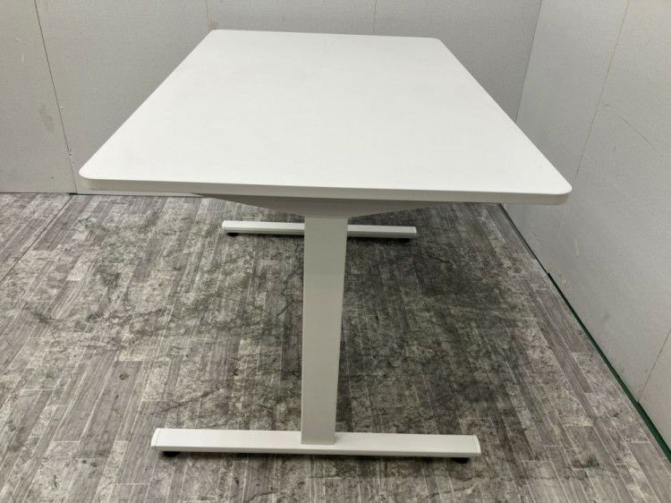 イトーキDCシリーズ 1200ミーティングテーブル 商品画像5