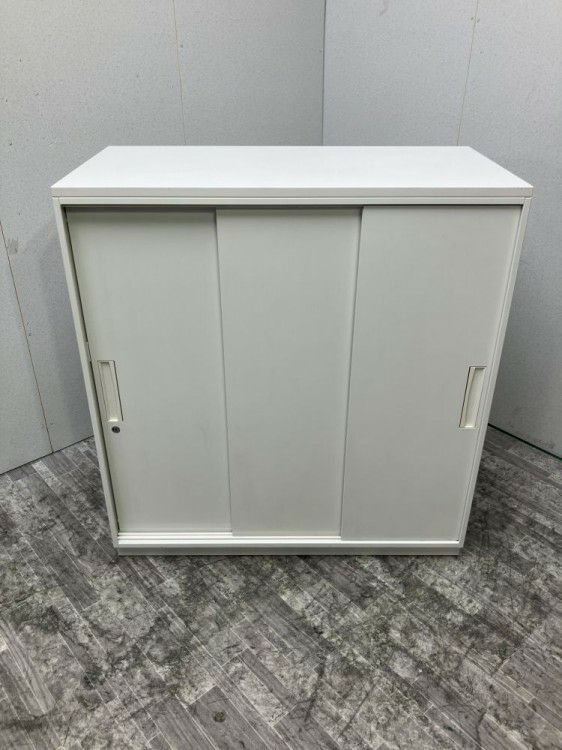 DSKデリカウォールVシリーズ 天板付3扉スライド書庫 商品画像1