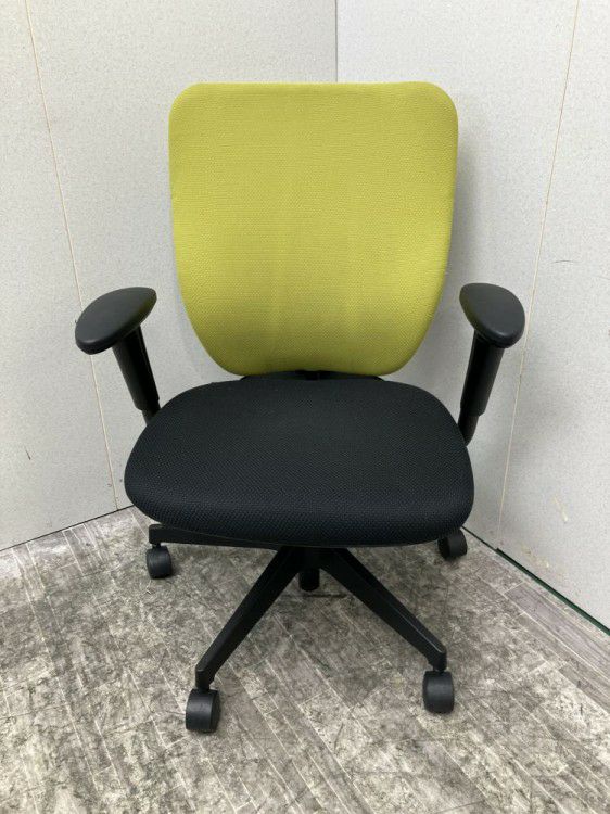 イトーキプラオ（PRAO）チェア 可動肘付プラオチェア 商品画像2