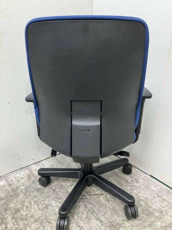 イトーキtorte(トルテ)チェア 可動肘付トルテチェア 商品画像5