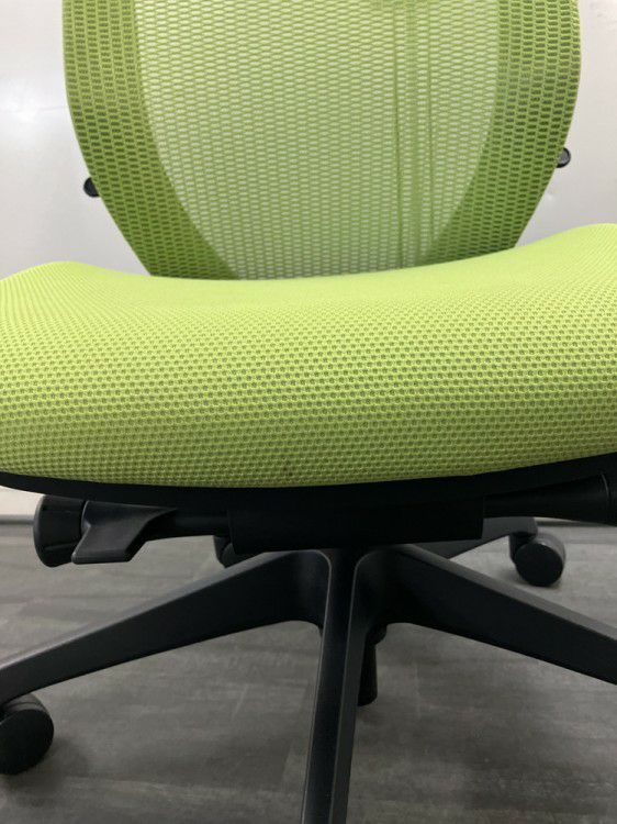 オカムラSylphy(シルフィー)チェア シルフィーチェア 商品画像13