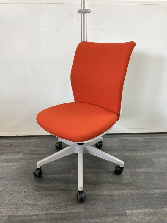 ライオンクレスタシリーズ クレスタチェア 商品画像1