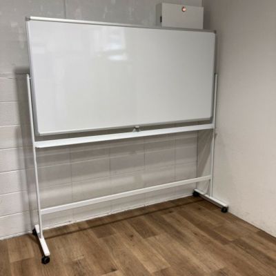 1800脚付ホワイトボード 商品画像1