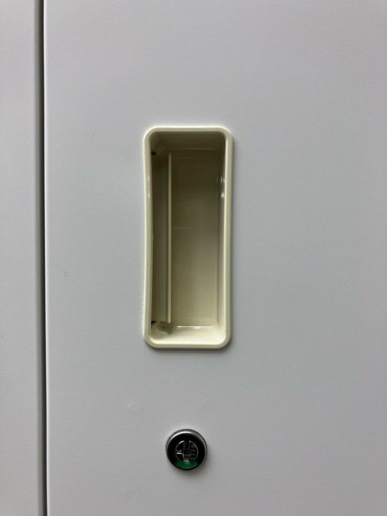 イトーキシンラインシリーズ 両開きラテラル上下書庫 商品画像2