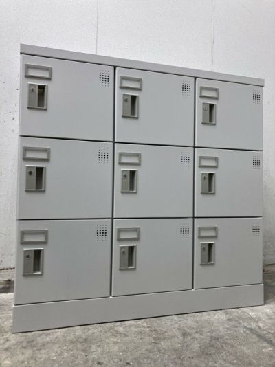 豊国工業9人用ロッカー 商品画像1