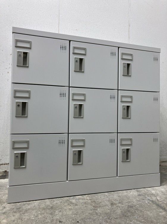 豊国工業9人用ロッカー 商品画像1