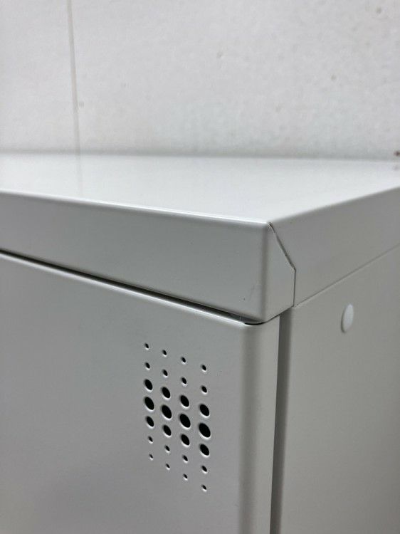 豊国工業9人用ロッカー 商品画像4
