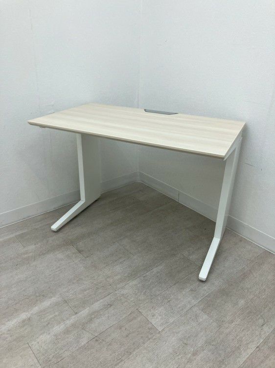 オカムラPro Unit(プロユニット)シリーズ 1000平デスク 商品画像1