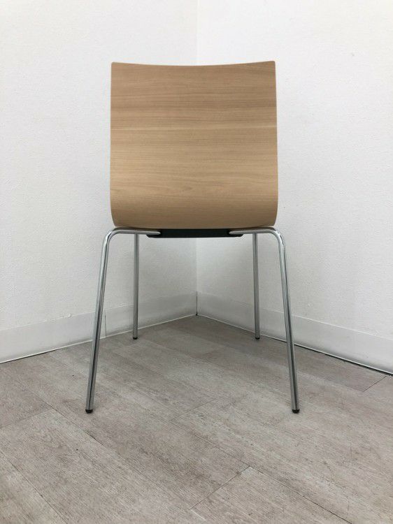 ウチダ（内田洋行）スタッキングチェア 商品画像5