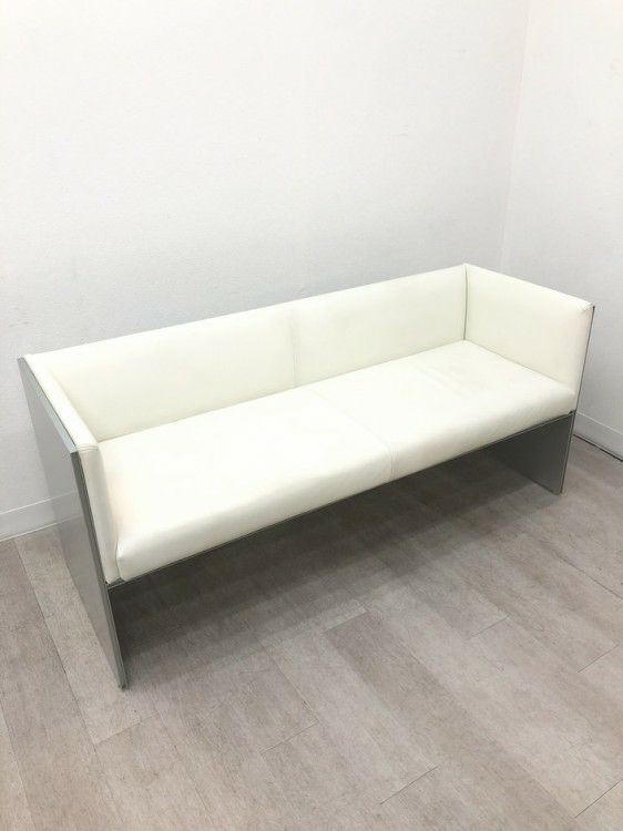 Cassina ixc.（カッシーナ・イクスシー）エアフレーム 3人掛けソファ 商品画像1