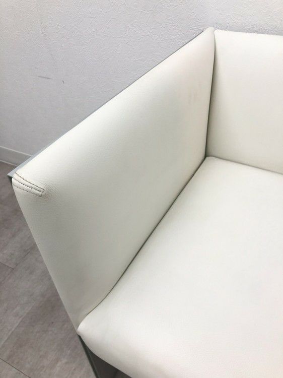 Cassina ixc.（カッシーナ・イクスシー）エアフレーム 3人掛けソファ 商品画像13