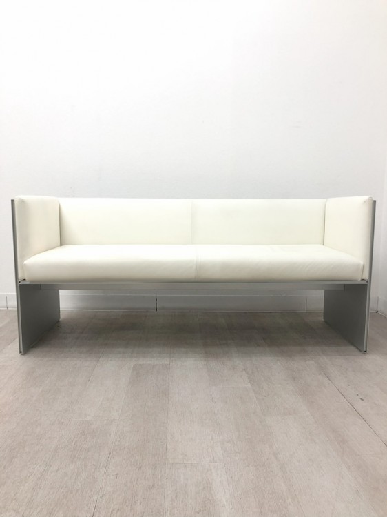 Cassina ixc.（カッシーナ・イクスシー）エアフレーム 3人掛けソファ 商品画像15