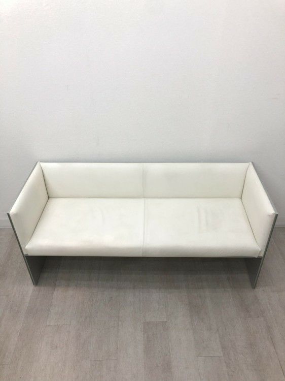 Cassina ixc.（カッシーナ・イクスシー）エアフレーム 3人掛けソファ 商品画像16